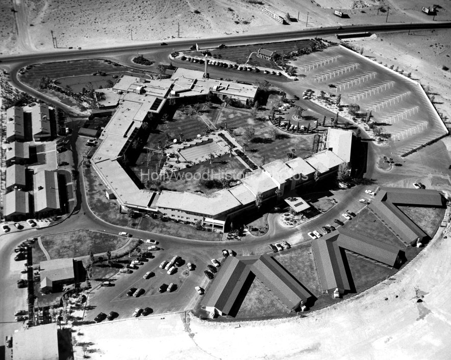 Flamingo Hotel 1950 3WM.jpg